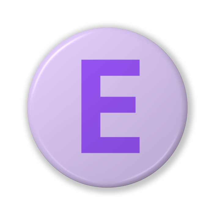 【E(イー)】〈パープル〉缶バッジ- 32mm