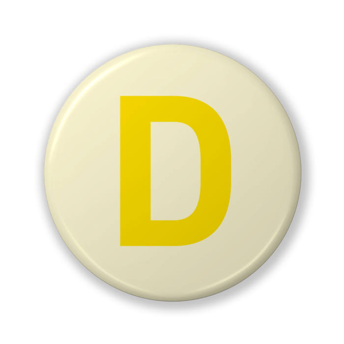 【D(ディー)】〈イエロー〉缶バッジ- 32mm