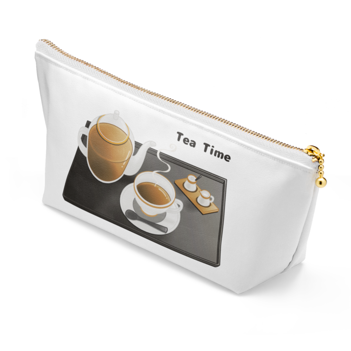 ポーチ　白色（ホワイト）