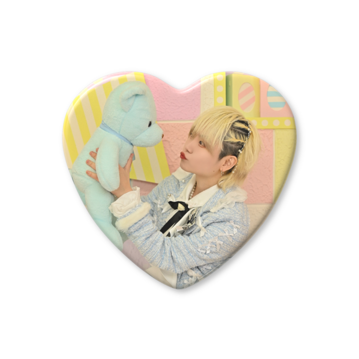 ハート缶バッジ - 57 × 52.5mm