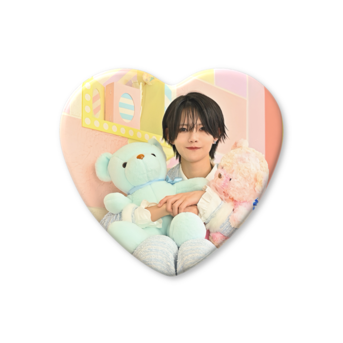 ハート缶バッジ - 57 × 52.5mm