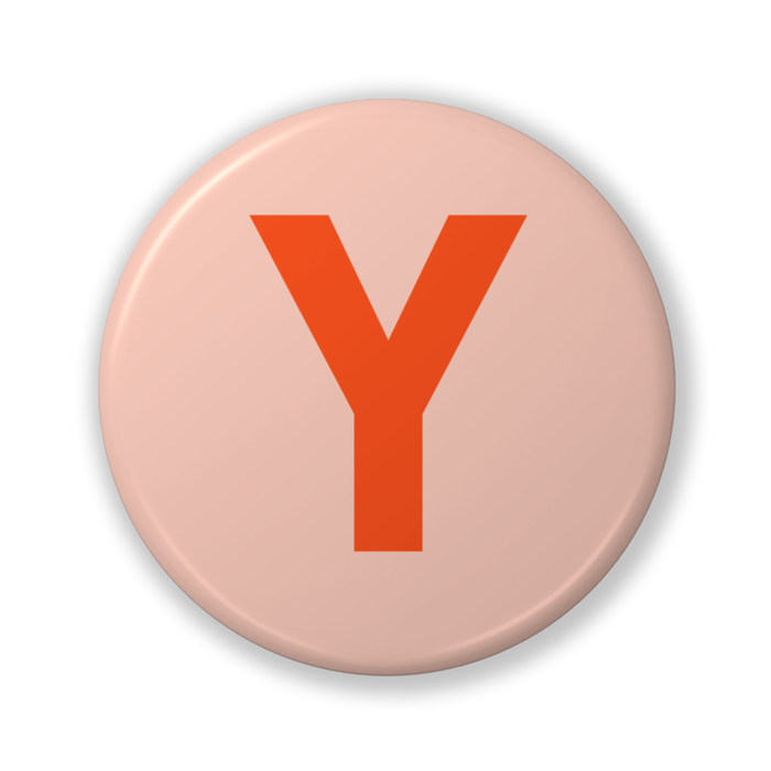 【Y(ワイ)】〈オレンジ〉缶バッジ- 32mm