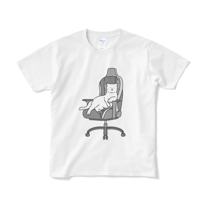 ゲーミングチェアに居座る猫のTシャツ（短納期） - S - ホワイト