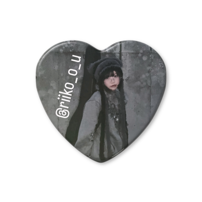 ハート缶バッジ - 57 × 52.5mm